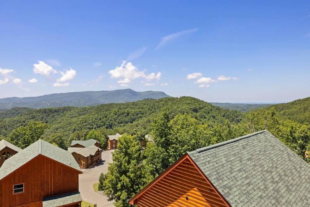 Heated Pool Hot Tub Game Room Mountain Views Севьервилл Экстерьер фото